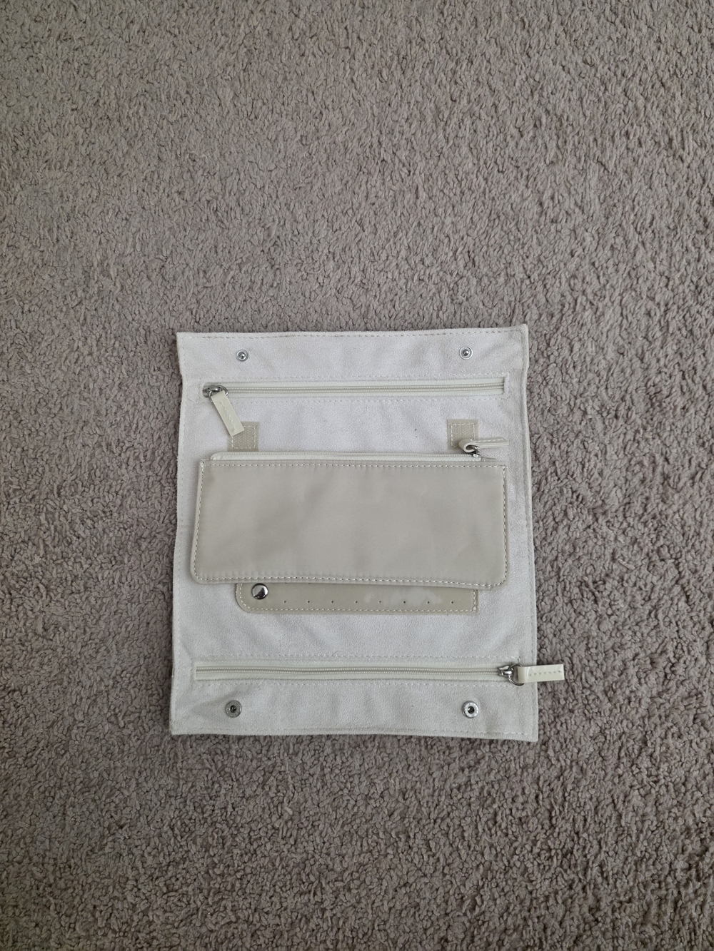 Roberto Coin Cream Leather Travel Jewelry Organizer